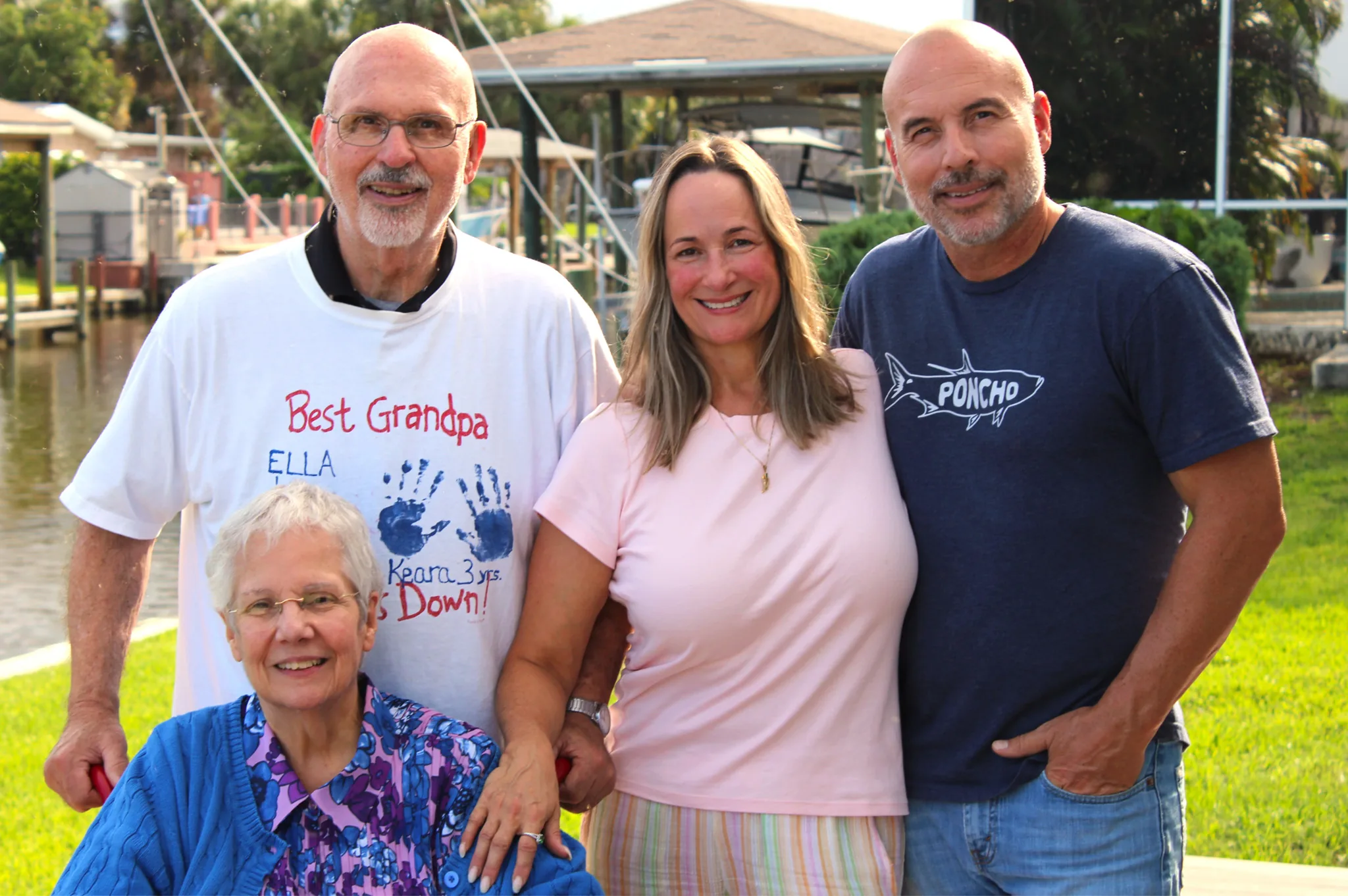 Family portrait photo (01)
